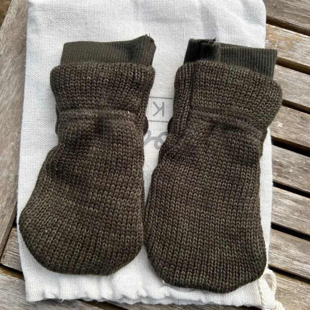 NEW Goumi Kids Pine Knit Baby Mitts 0-3 mo Organic Cotton Green Fall Gloves